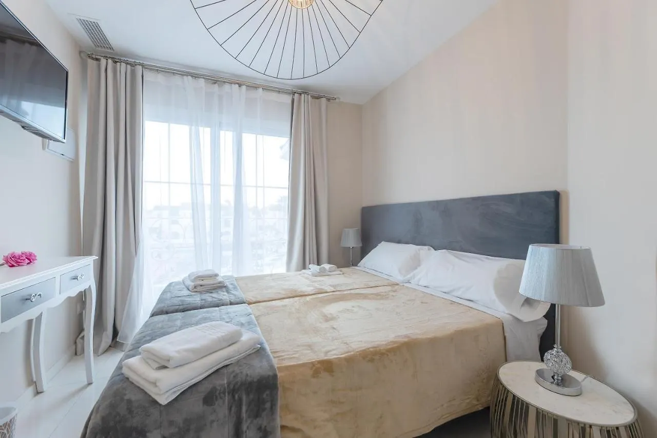 Residencia Deportiva Rozarossa Hotel Estepona