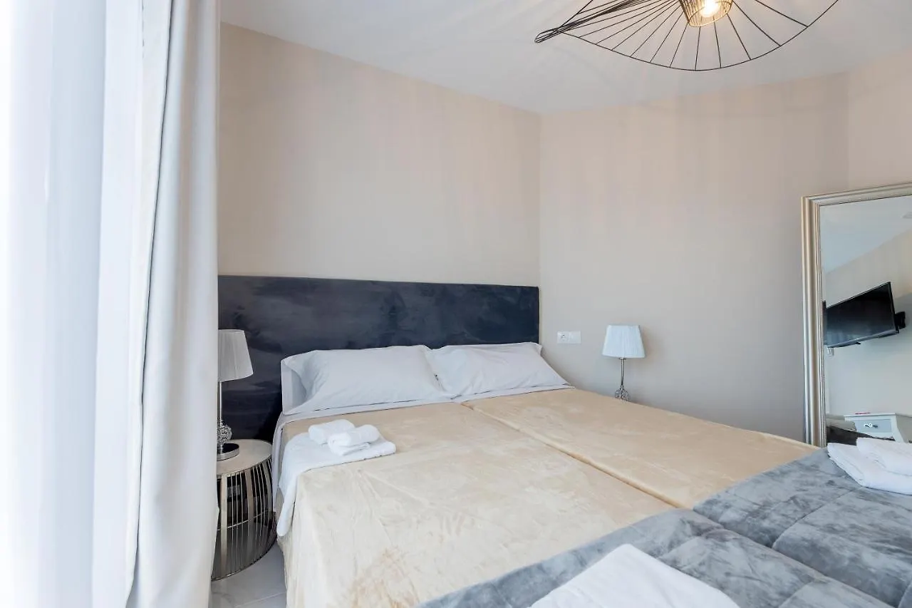 Residencia Deportiva Rozarossa Hotel Estepona